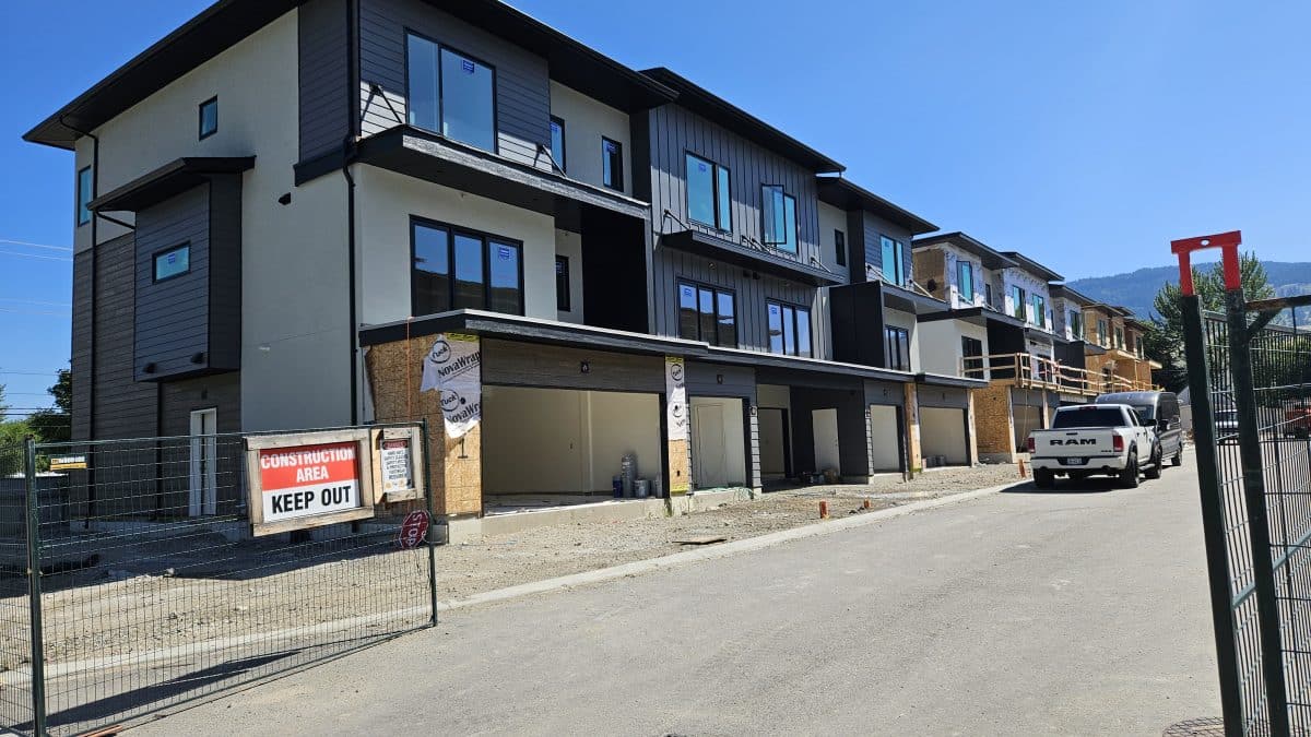 Lakeside Estates building Construction