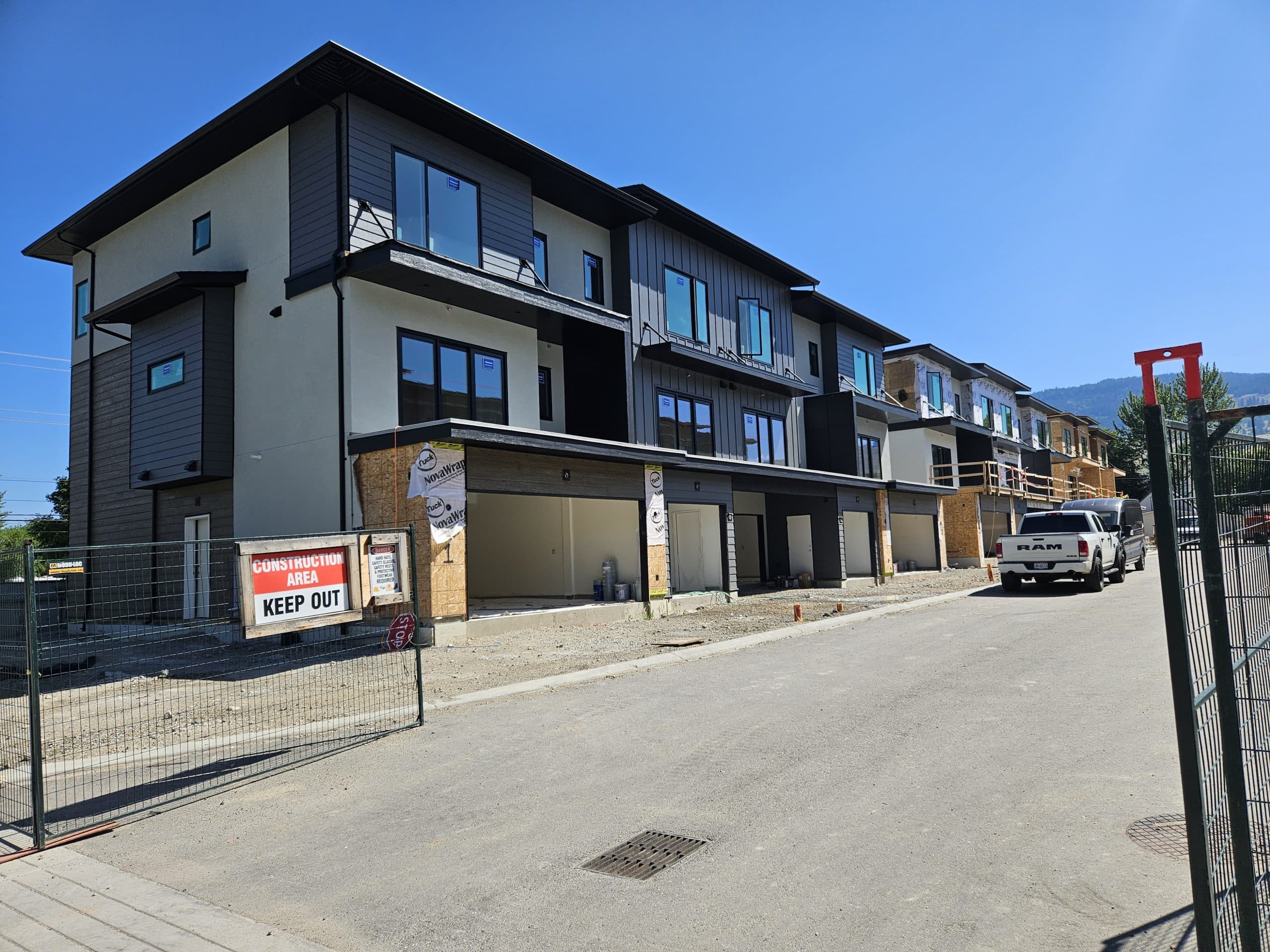 Lakeside Estates building Construction